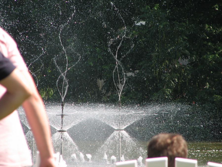 20070805_1415-021@HH-Planten_un_Blomen-Wasserspiele